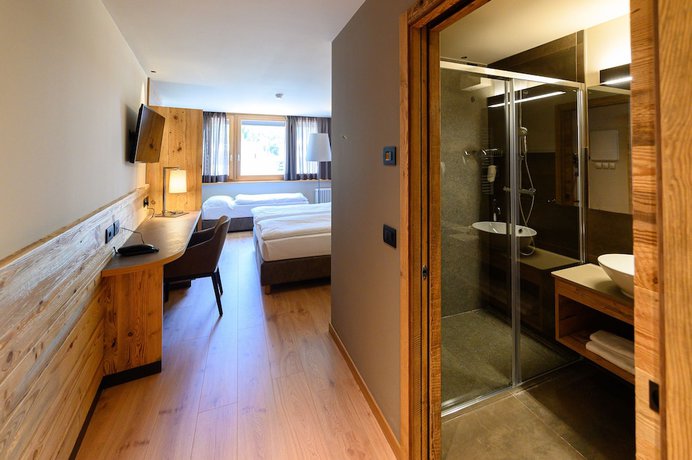 Imagen de la habitación del Hotel Crozzon. Foto 10