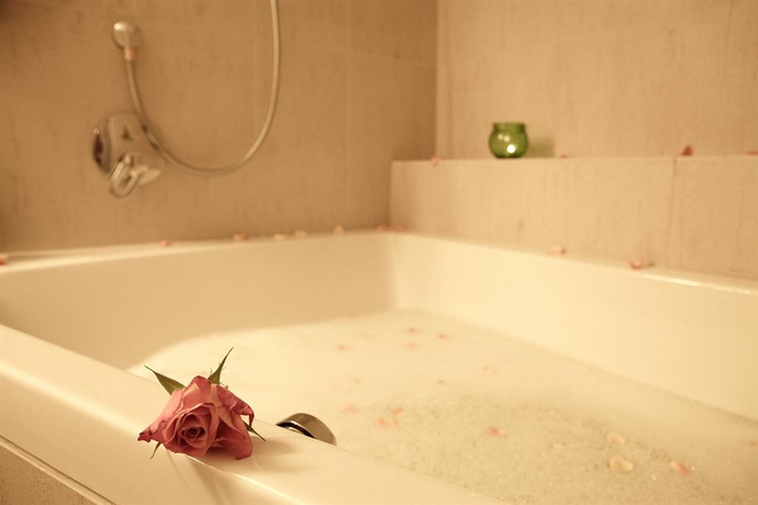 Imagen de la habitación del Hotel Cru. Foto 5