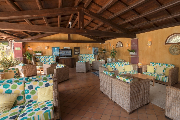 Imagen de los interiores del Hotel Cruccuris Resort. Foto 10
