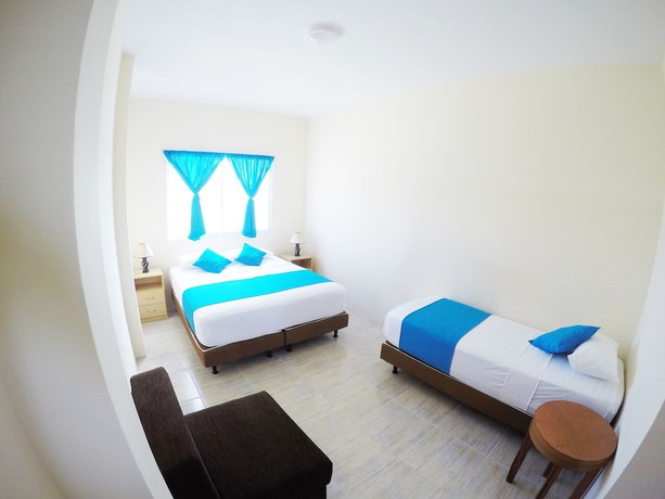 Imagen de la habitación del Hotel Crucero. Foto 7