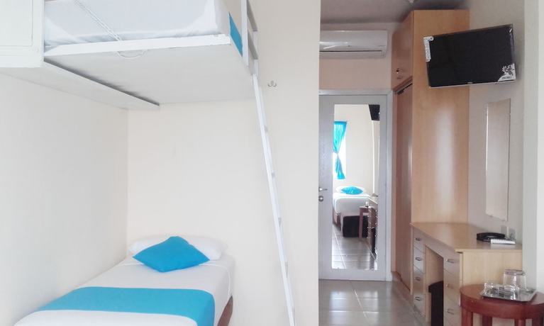 Imagen de la habitación del Hotel Crucero. Foto 14