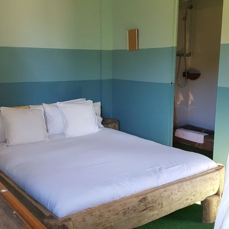 Imagen de la habitación del Hotel Cruells. Foto 10