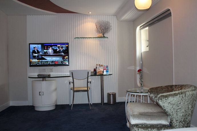 Imagen de la habitación del Hotel Cruise Business. Foto 4