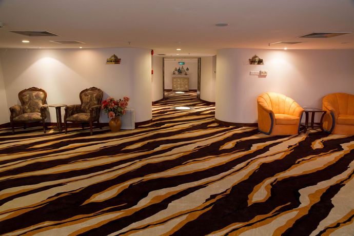 Imagen de los interiores del Hotel Cruise Business. Foto 14