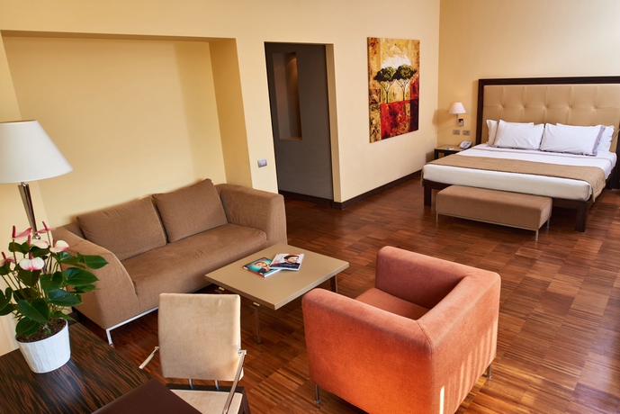 Imagen de la habitación del Hotel Cruise. Foto 4