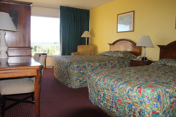 Imagen de la habitación del Hotel Cruise Port Inn. Foto 3