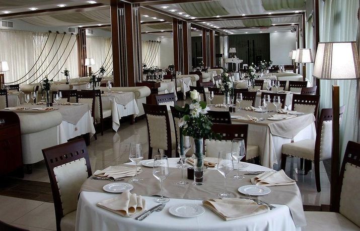 Imagen general del Hotel Cruise, Tbilisi. Foto 2