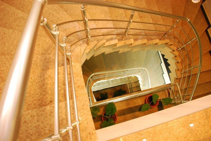 Imagen general del Hotel Cruise, Tbilisi. Foto 5