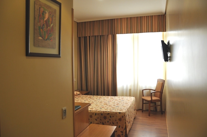 Imagen de la habitación del Hotel Crunia. Foto 2