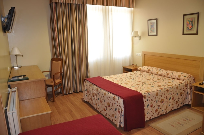 Imagen de la habitación del Hotel Crunia. Foto 3