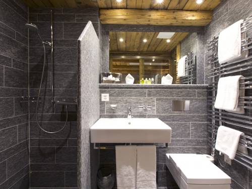 Imagen de la habitación del Hotel Crusch Alba. Foto 7