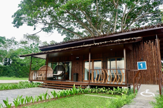 Imagen de la habitación del Hotel Crusoe Cabins Costa Azalea. Foto 10