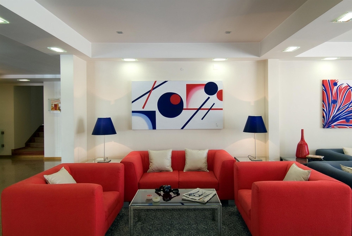 Imagen de los interiores del Hotel Cruz Alta. Foto 13