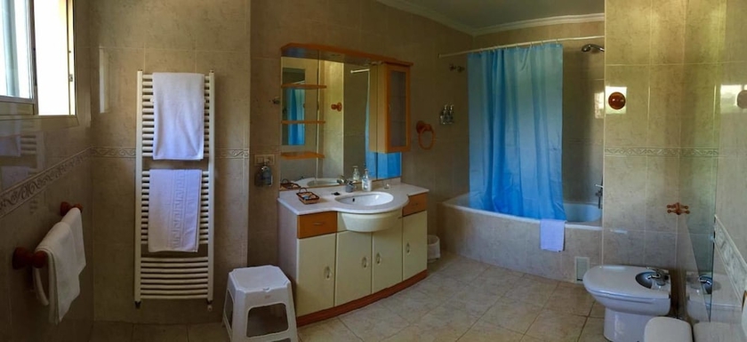 Imagen de la habitación del Hotel Cruz de Gracia. Foto 10