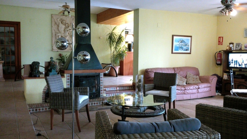 Imagen de los interiores del Hotel Cruz de Gracia. Foto 18