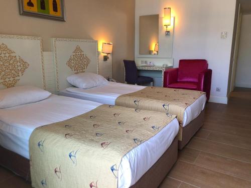 Imagen de la habitación del Hotel Crystal Admiral Aqua Collection. Foto 10