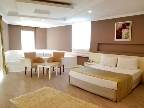 Imagen de la habitación del Hotel Crystal Admiral Aqua Collection. Foto 12