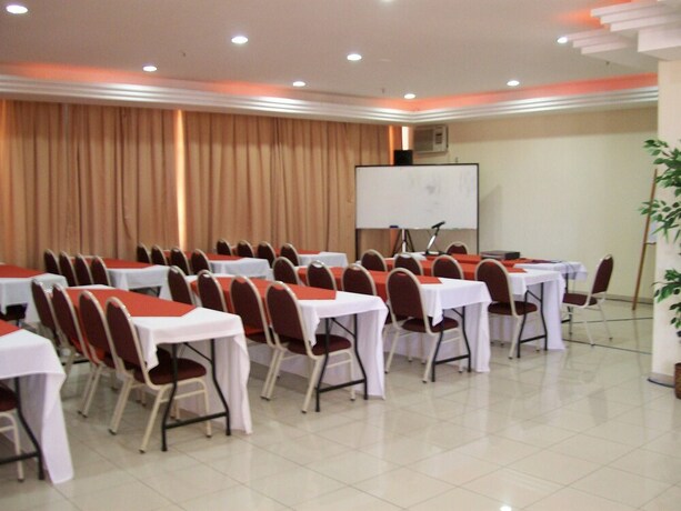 Imagen de los interiores del Hotel Crystal Apart. Foto 19