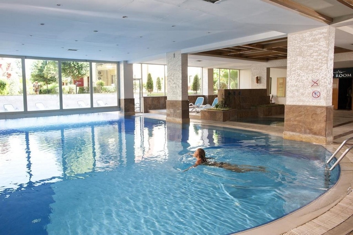 Imagen general del Hotel Crystal Aura. Foto 4