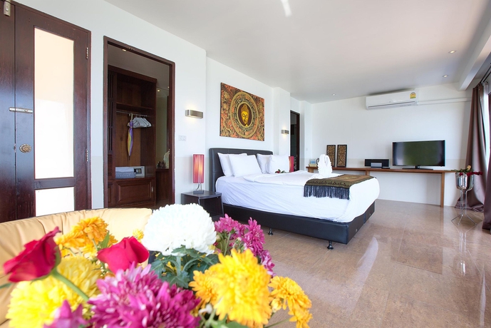 Imagen de la habitación del Hotel Crystal Bay Beach Resort. Foto 14