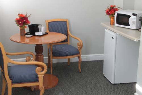 Imagen de la habitación del Hotel Crystal Bay. Foto 4