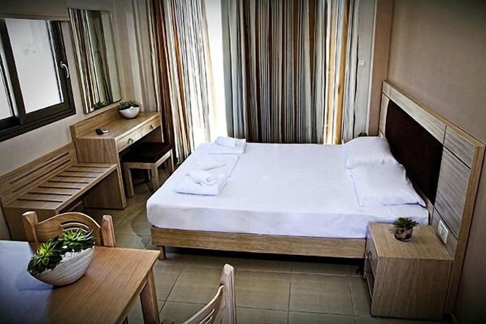 Imagen de la habitación del Hotel Crystal Bay, Kissamos. Foto 3