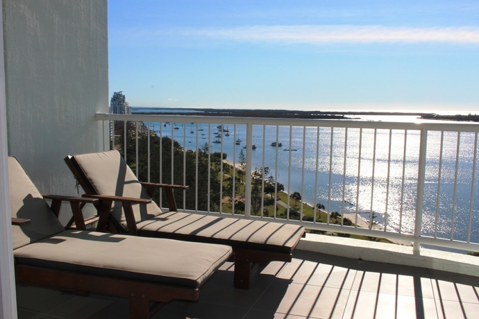 Imagen de la habitación del Hotel Crystal Bay On The Broadwater. Foto 1