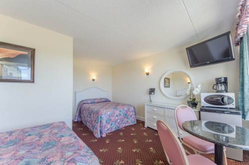 Imagen de la habitación del Hotel Crystal Beach Motor Inn. Foto 11