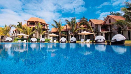 Imagen general del Hotel Crystal Beach Resort Belle Mare. Foto 8