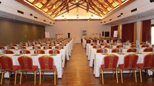 Imagen general del Hotel Crystal Beach Resort Belle Mare. Foto 10