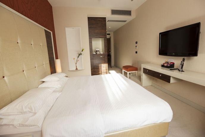 Imagen de la habitación del Hotel Crystal Belgrade. Foto 9