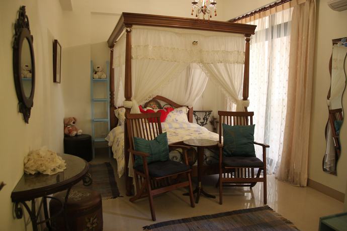 Imagen de la habitación del Hotel Crystal Blue Sea Maid. Foto 4