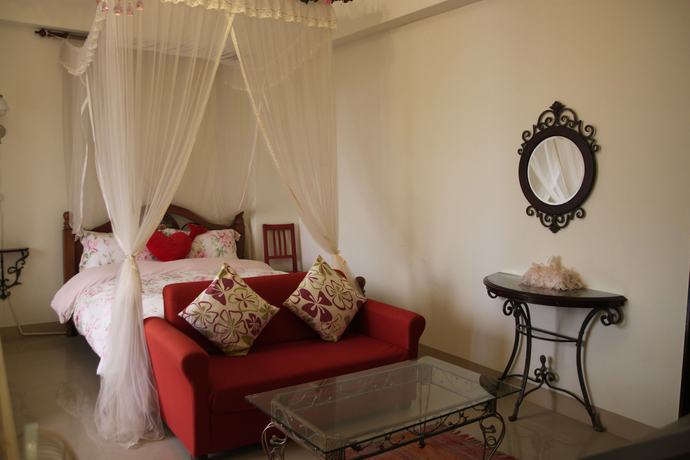 Imagen de la habitación del Hotel Crystal Blue Sea Maid. Foto 5