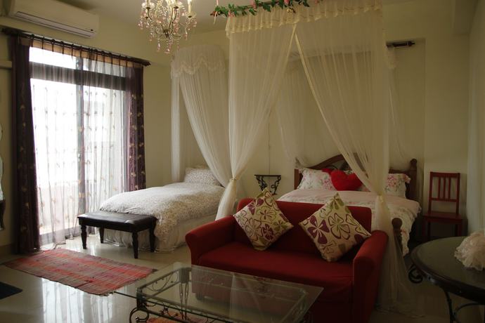 Imagen de la habitación del Hotel Crystal Blue Sea Maid. Foto 10