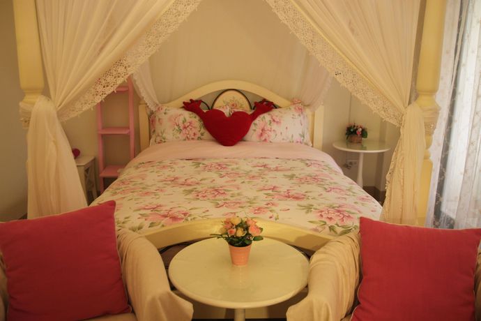 Imagen de la habitación del Hotel Crystal Blue Sea Maid. Foto 19