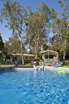 Imagen de los exteriores del Hotel Crystal Brook Tourist Park. Foto 7