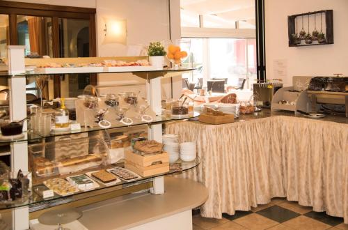 Imagen general del Hotel Crystal, Caorle. Foto 4