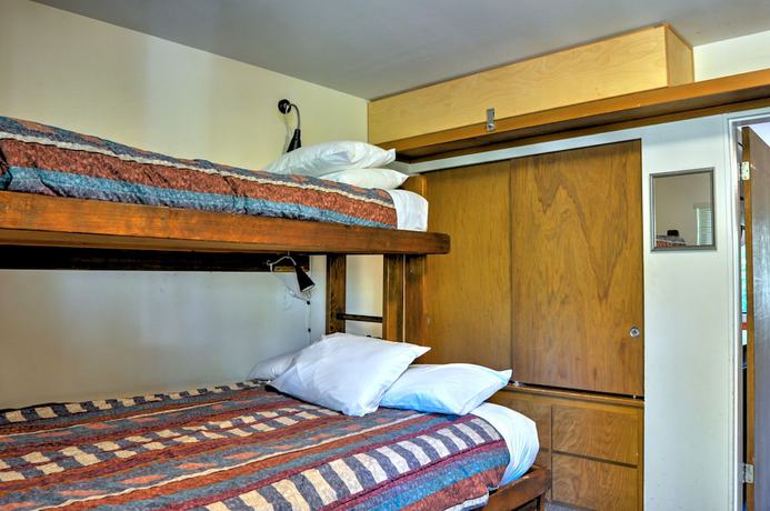 Imagen de la habitación del Hotel Crystal Chalets Condominiums at Crystal Mountain Ski Resort. Foto 4