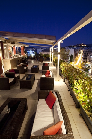 Imagen de los exteriores del Hotel Crystal City, Atenas. Foto 8