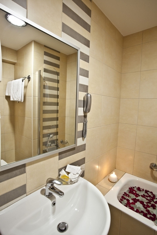 Imagen de la habitación del Hotel Crystal City, Atenas. Foto 7