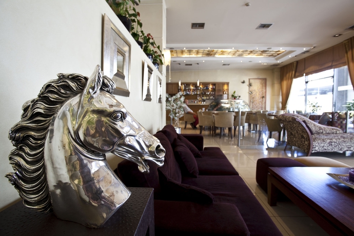 Imagen de los interiores del Hotel Crystal City. Foto 9