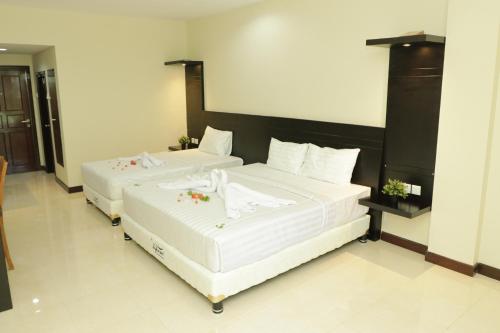 Imagen general del Hotel Crystal City, Pagesangan. Foto 7