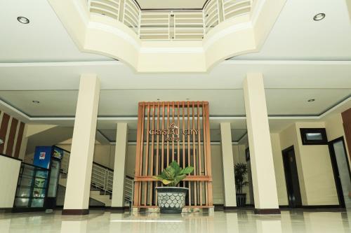 Imagen general del Hotel Crystal City, Pagesangan. Foto 9