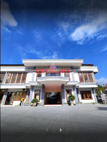 Imagen general del Hotel Crystal City, Pagesangan. Foto 1