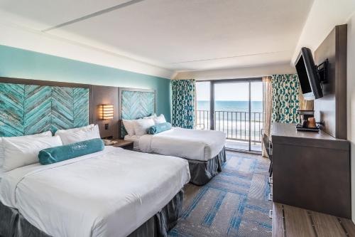 Imagen de la habitación del Hotel Crystal Coast Oceanfront. Foto 5