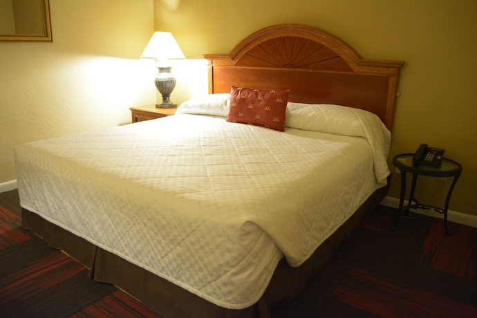 Imagen de la habitación del Hotel Crystal Cove. Foto 2