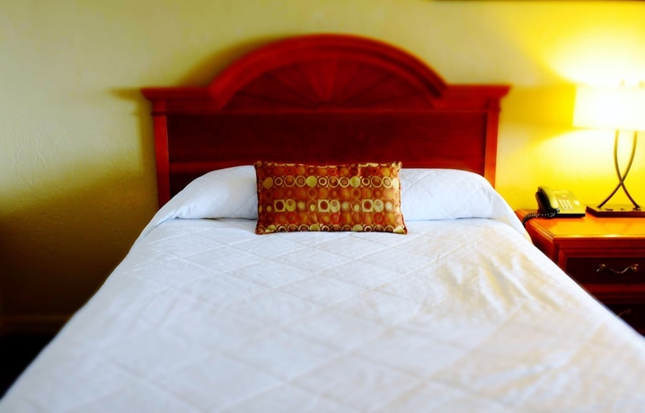 Imagen de la habitación del Hotel Crystal Cove. Foto 4