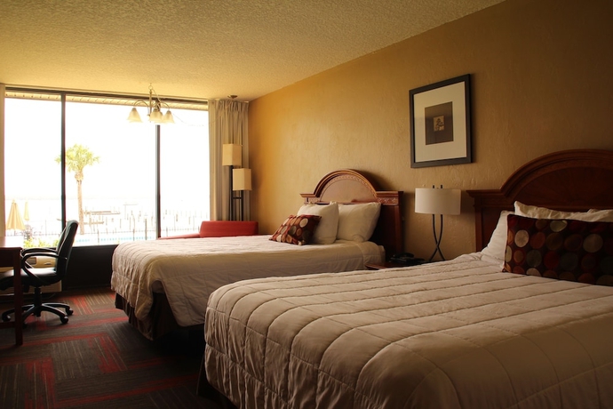 Imagen de la habitación del Hotel Crystal Cove. Foto 14