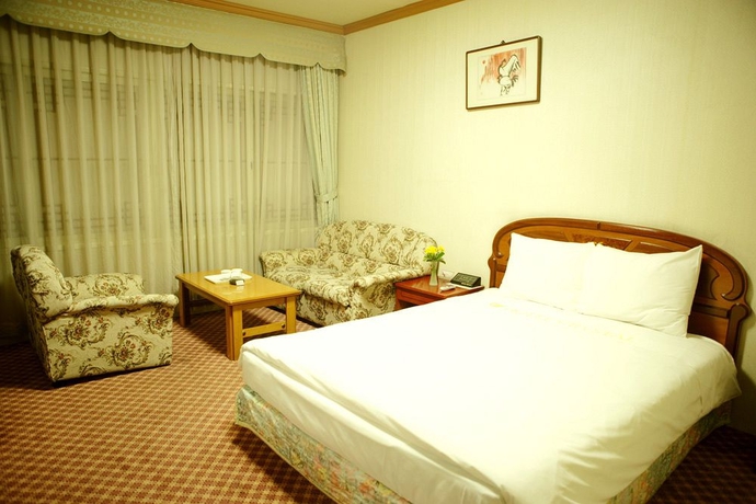 Imagen de la habitación del Hotel Crystal, Daegu. Foto 3