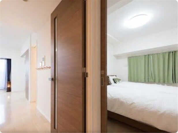 Imagen de la habitación del Hotel Crystal Exe Nipponbashi. Foto 31